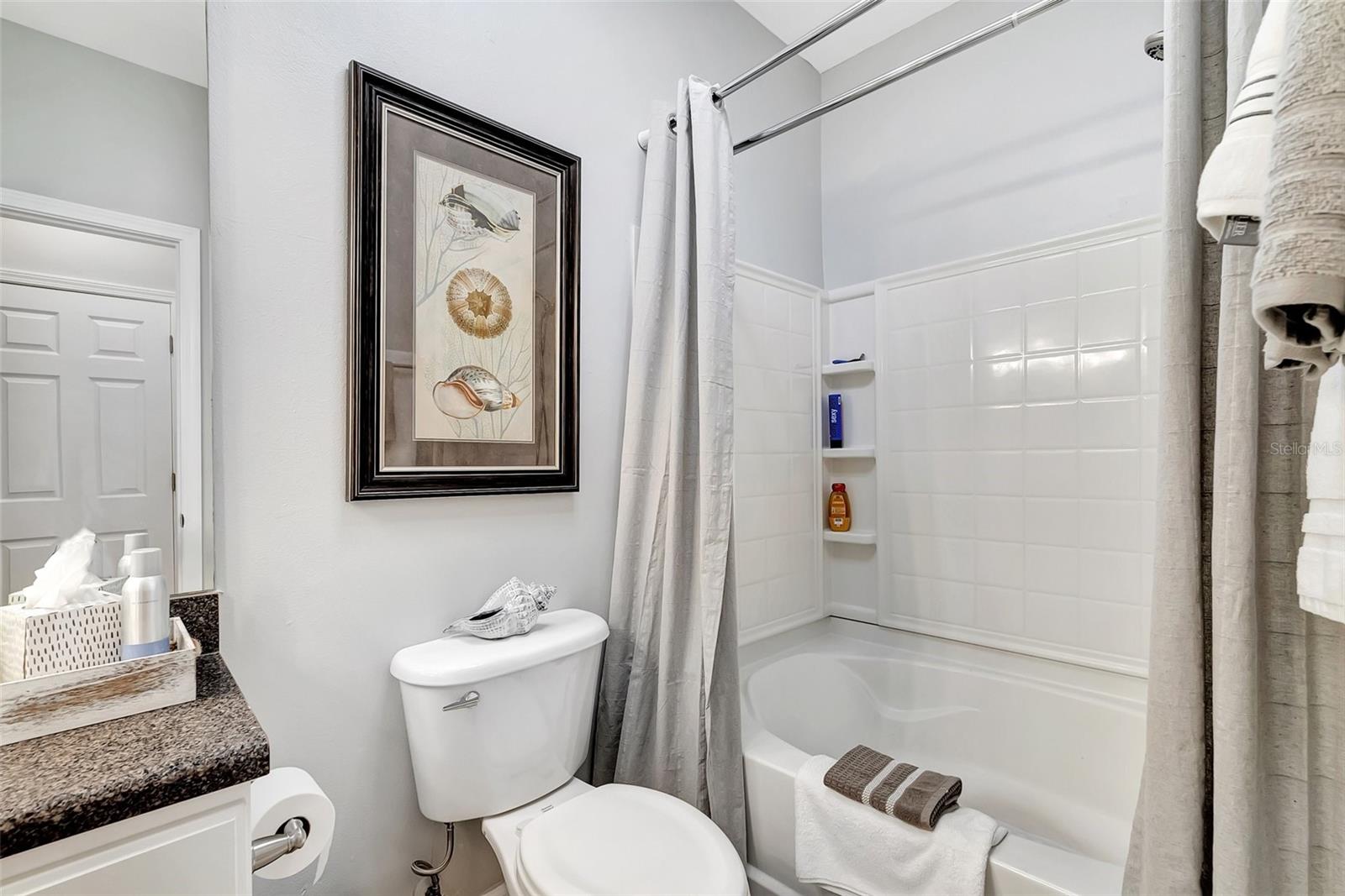 THE PALMS OF CORTEZ - Residential Lease