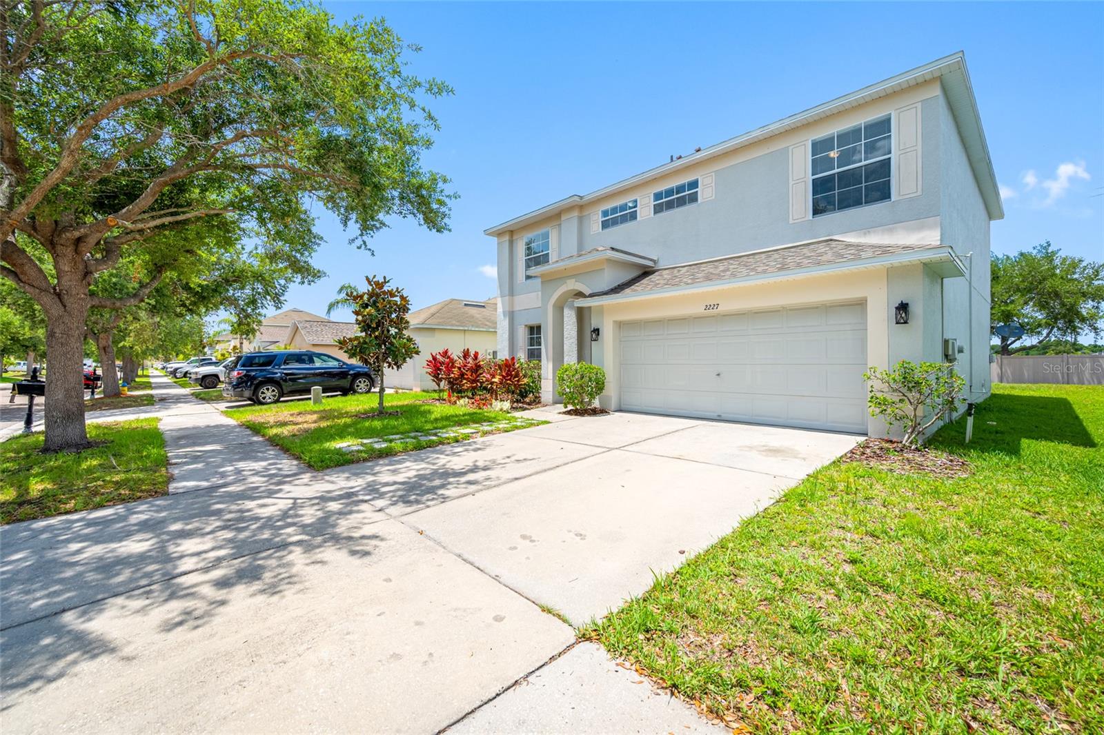 2227 ROANOKE SPRINGS DRIVE