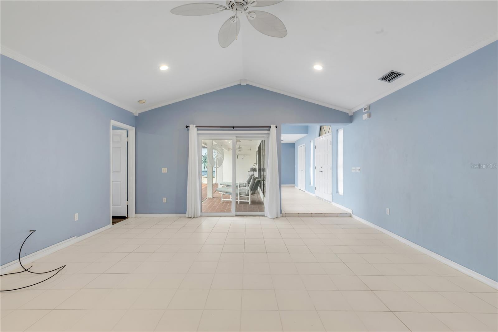 PELICAN BAY PH 04 UNIT 03 - Residential