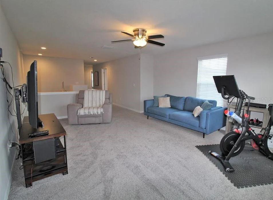 LONG LAKE RANCH VILLAGE 1A - Residential Lease