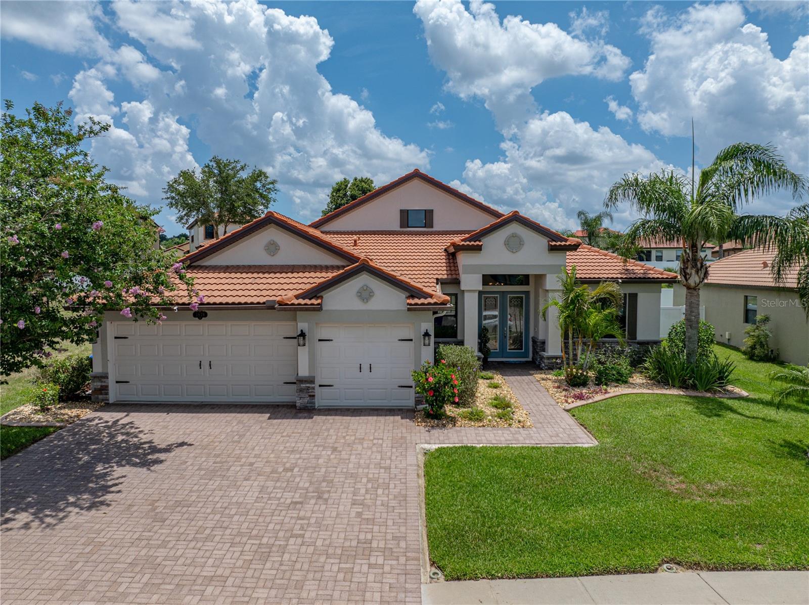 3939 SUNSET LAKE DRIVE