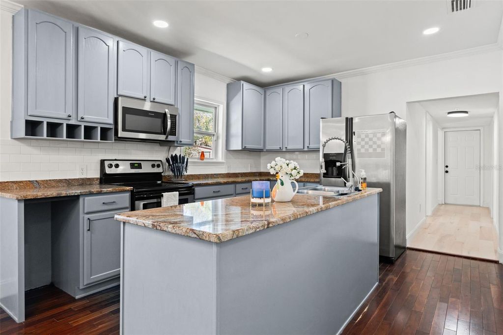 Photo of 3711 N 12th Street, Tampa, FL 33603 (MLS # W7883154)