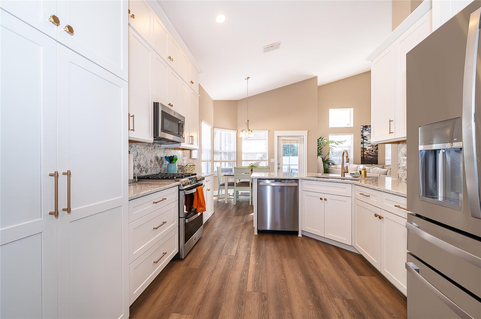 PARKSTONE - Residential