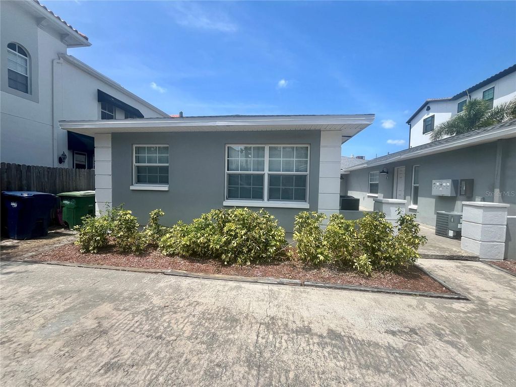 Photo of 505 S Westland Avenue, Tampa, FL 33606 (MLS # TB8500609)