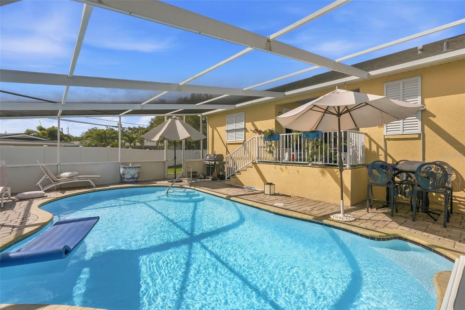 MAXIMO MOORINGS - Residential