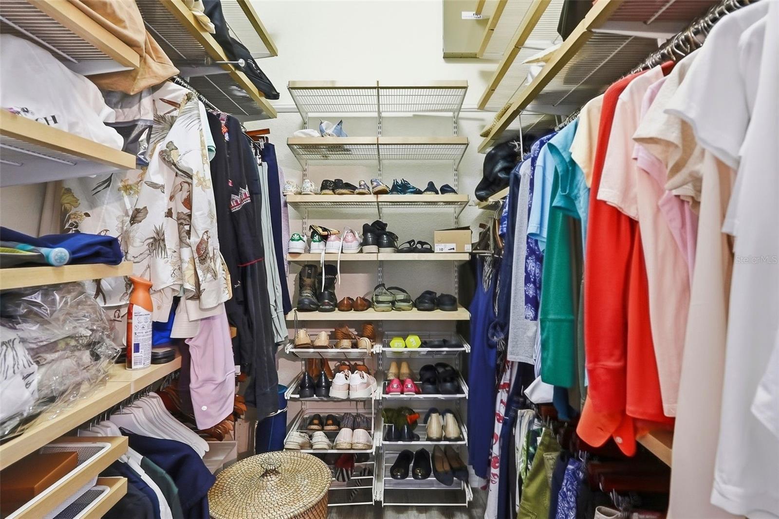 MAXIMO MOORINGS - Residential