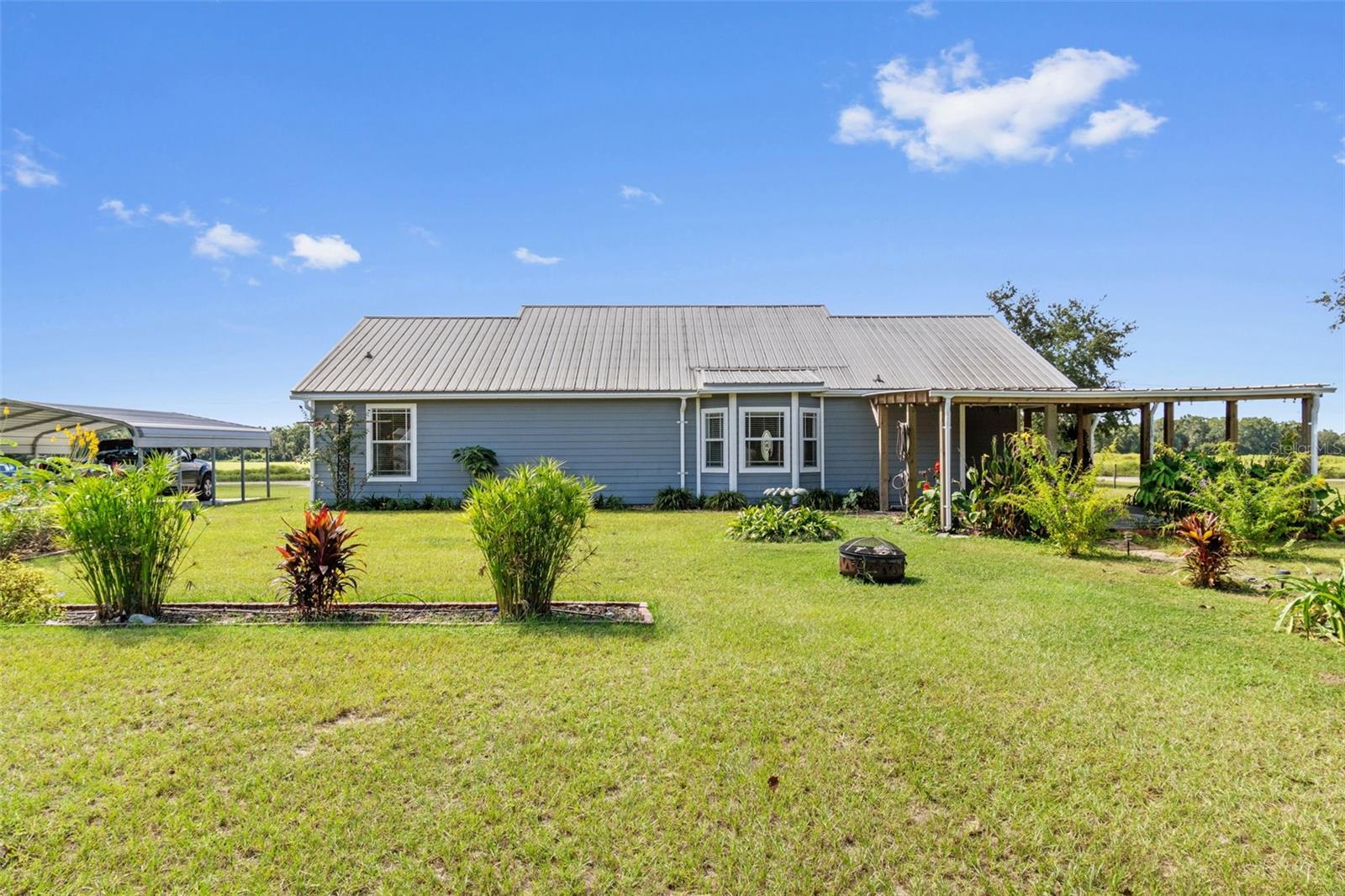 MEADOW WOOD/BAHIA ACRES (961) - Residential