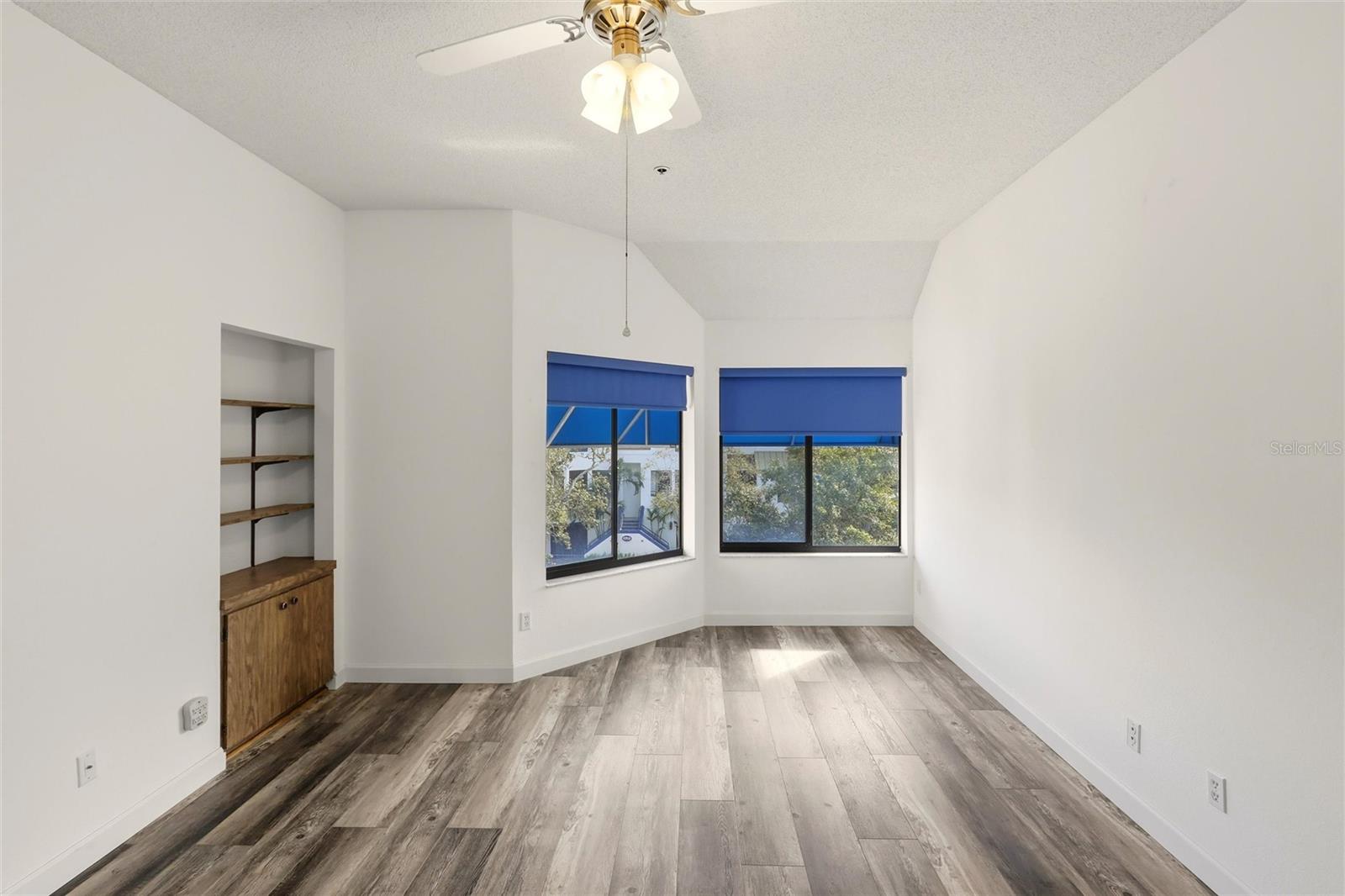 FAIRWAY BAY 1 - Residential