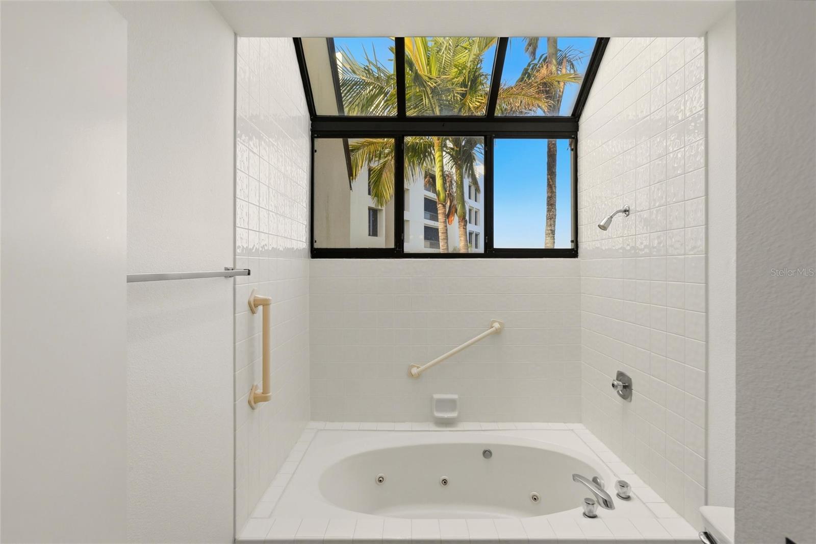 FAIRWAY BAY 1 - Residential