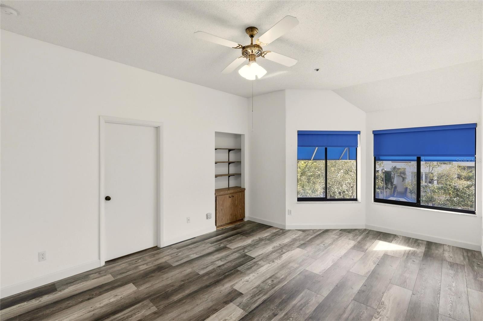 FAIRWAY BAY 1 - Residential