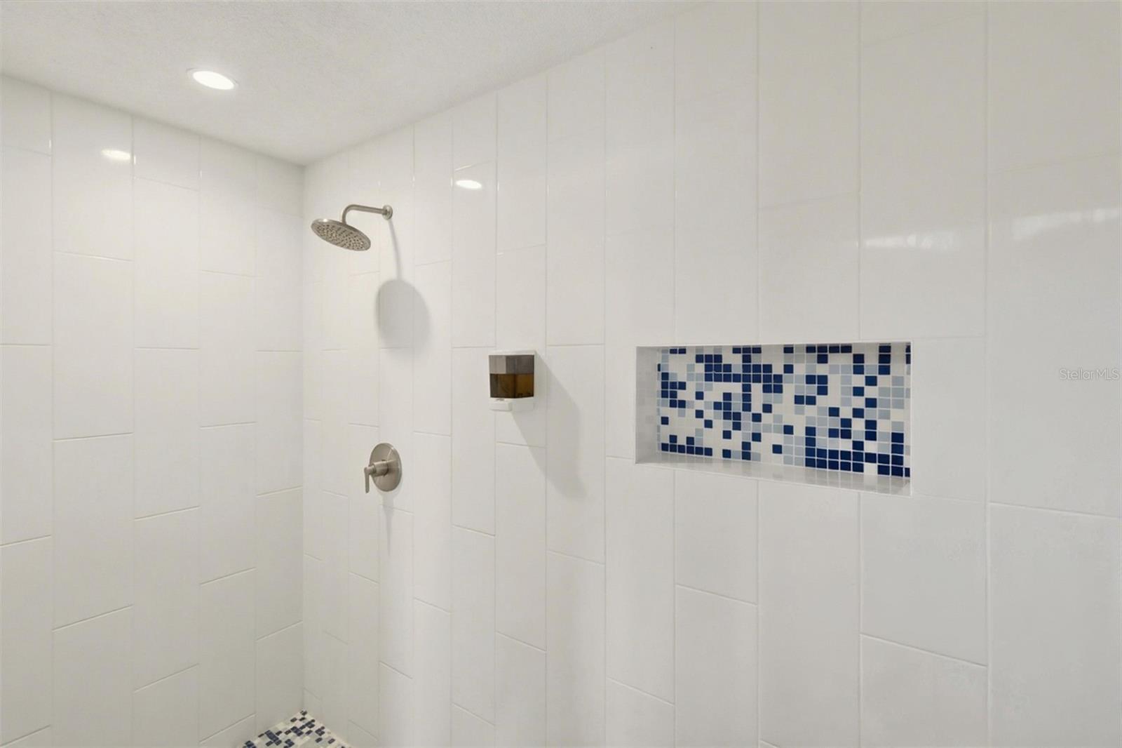 FAIRWAY BAY 1 - Residential