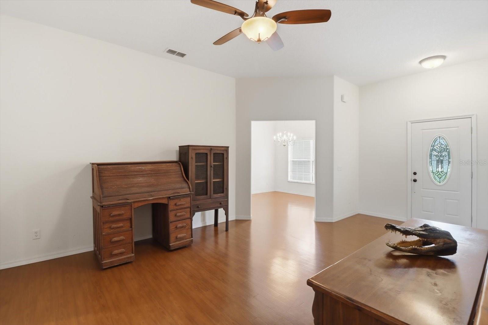 6347 N MYAKA AVENUE
