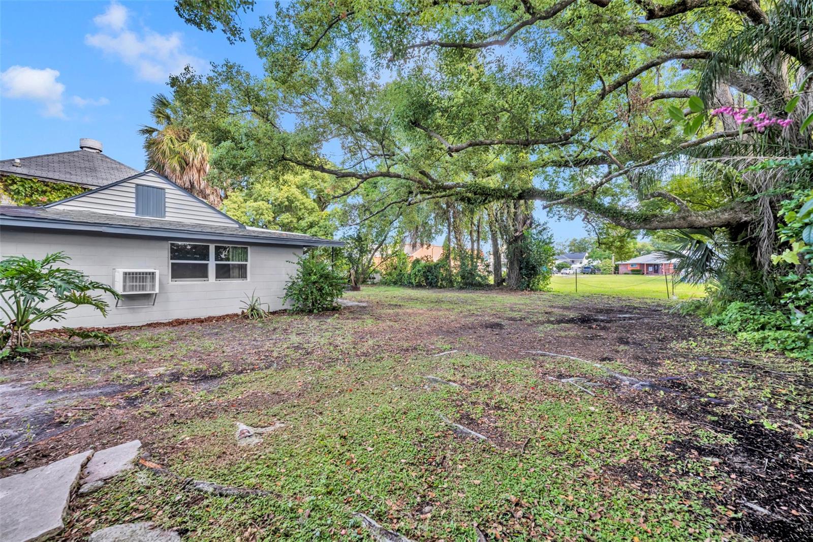 TAVARES - Residential