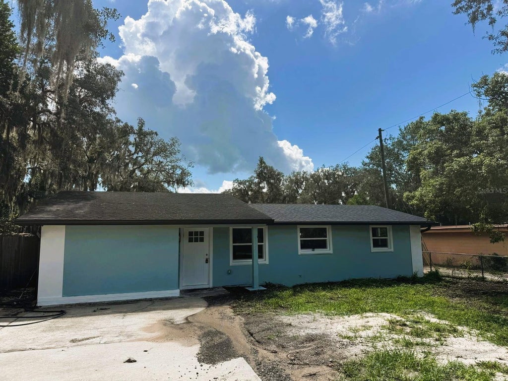 Photo of 6002 County Road 547 N, Davenport, FL 33837 (MLS # P4939738)