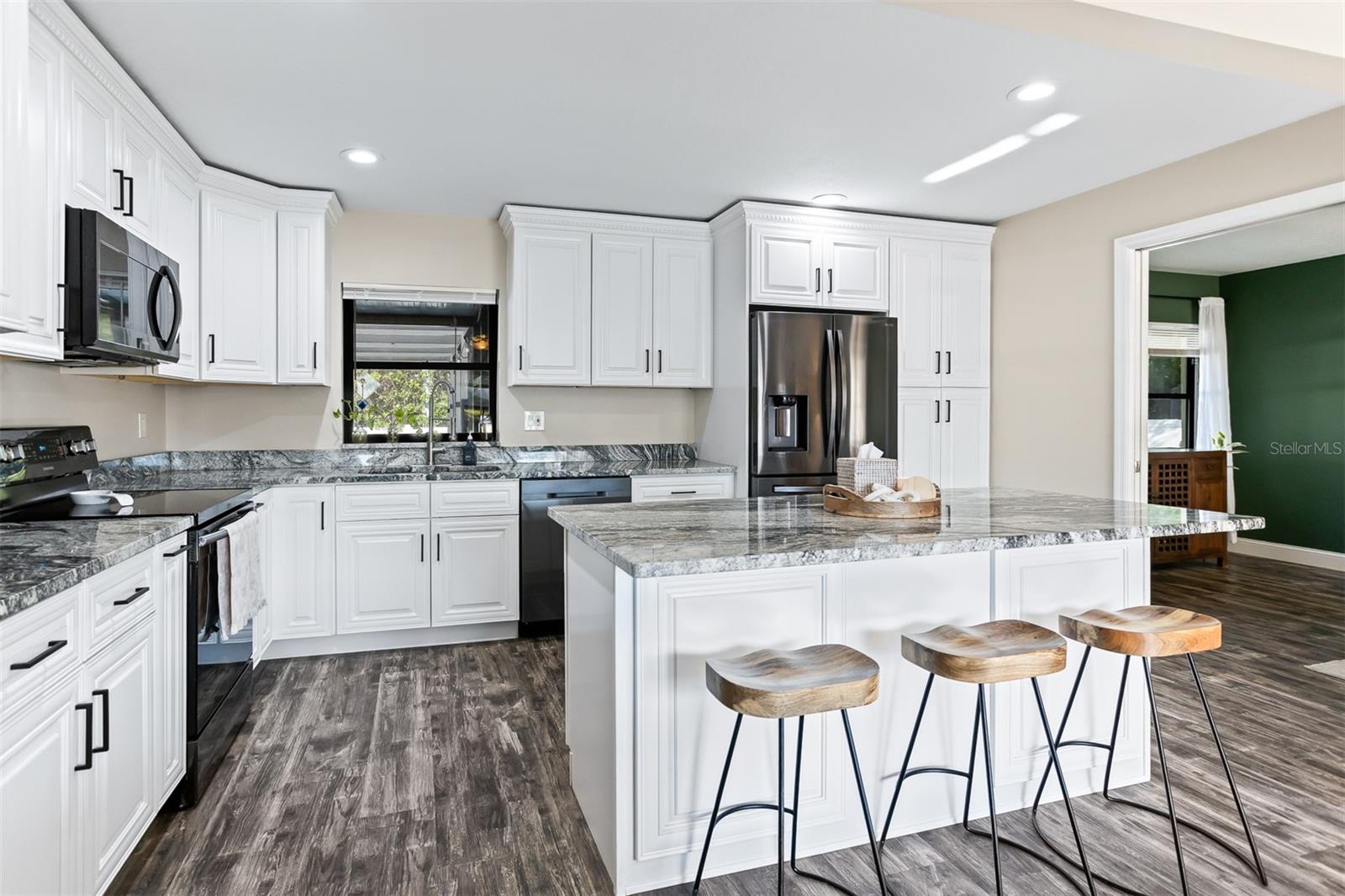 GLEN ECHO - Residential