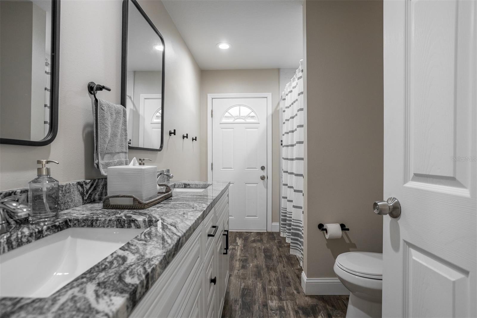 GLEN ECHO - Residential