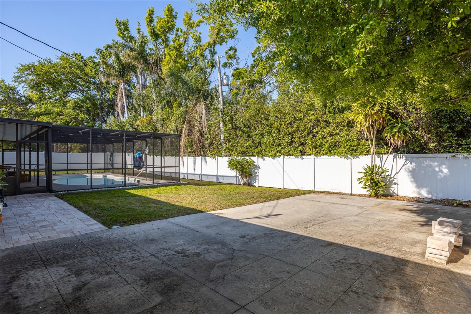 GLEN ECHO - Residential