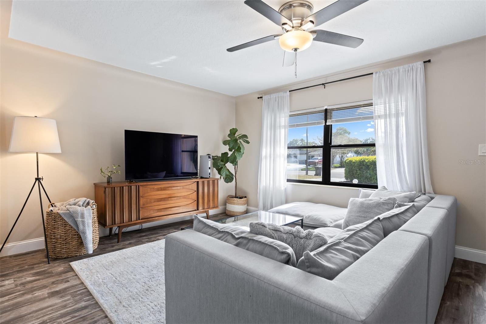 GLEN ECHO - Residential