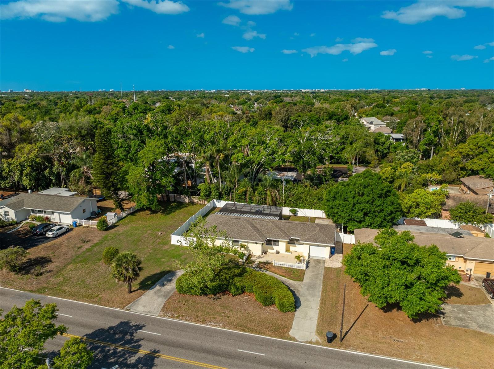 GLEN ECHO - Residential