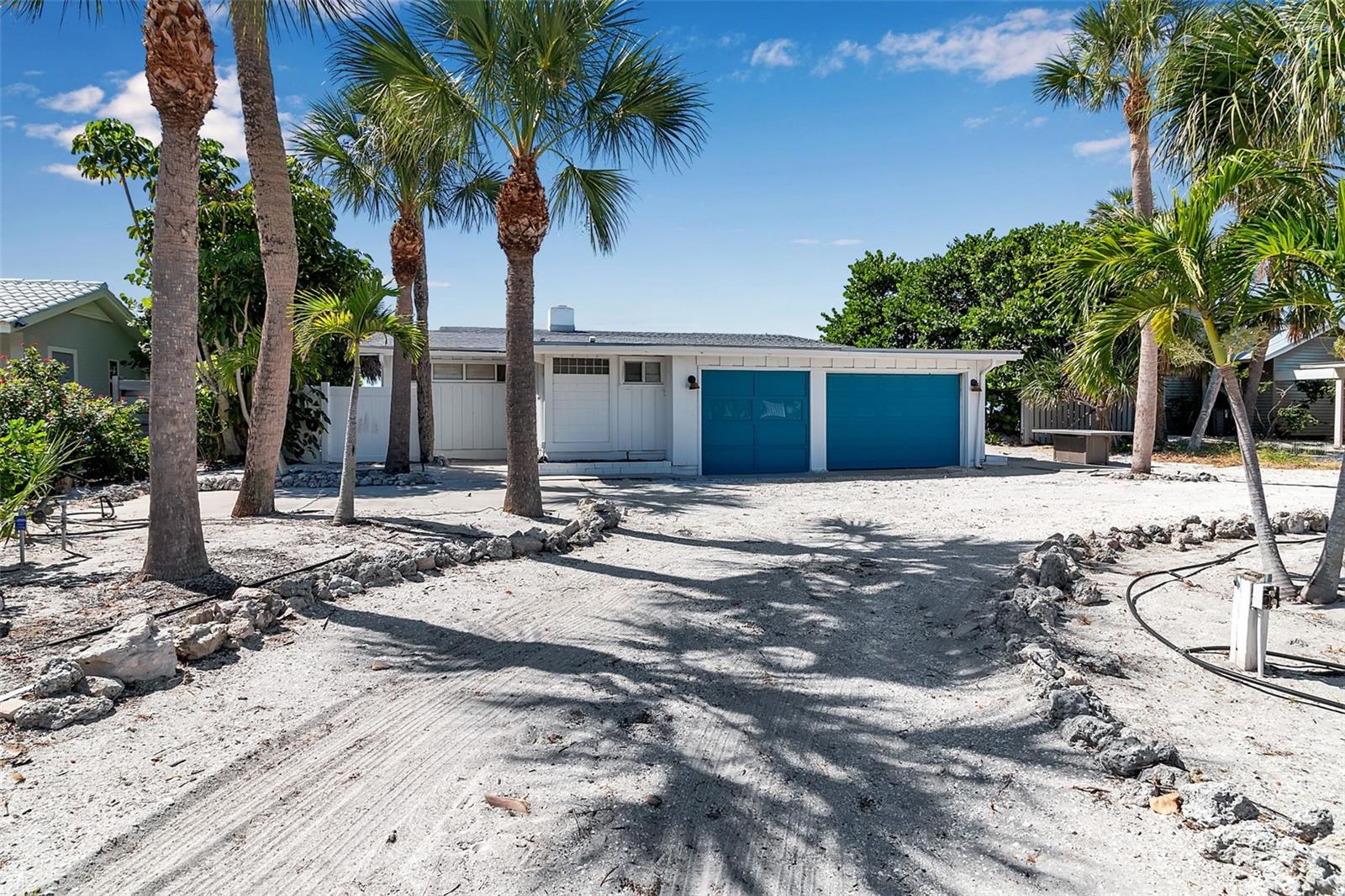 2819 GULF OF MEXICO DRIVE