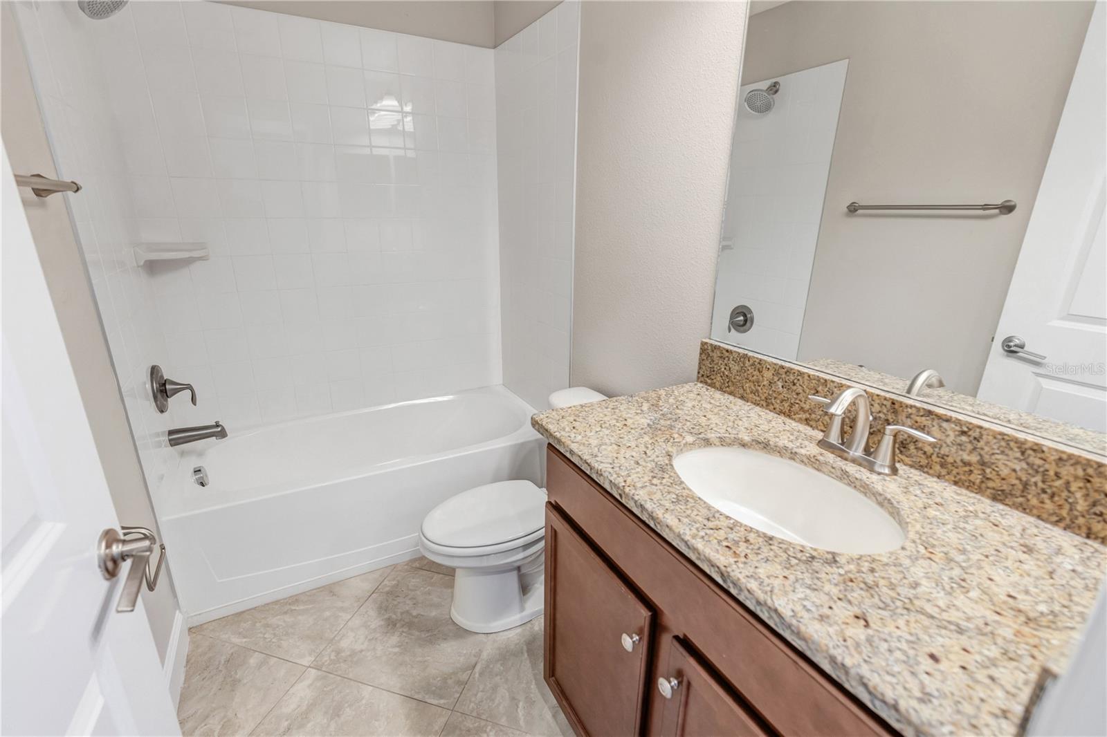 WATERLEAF PH 4B - Residential Lease