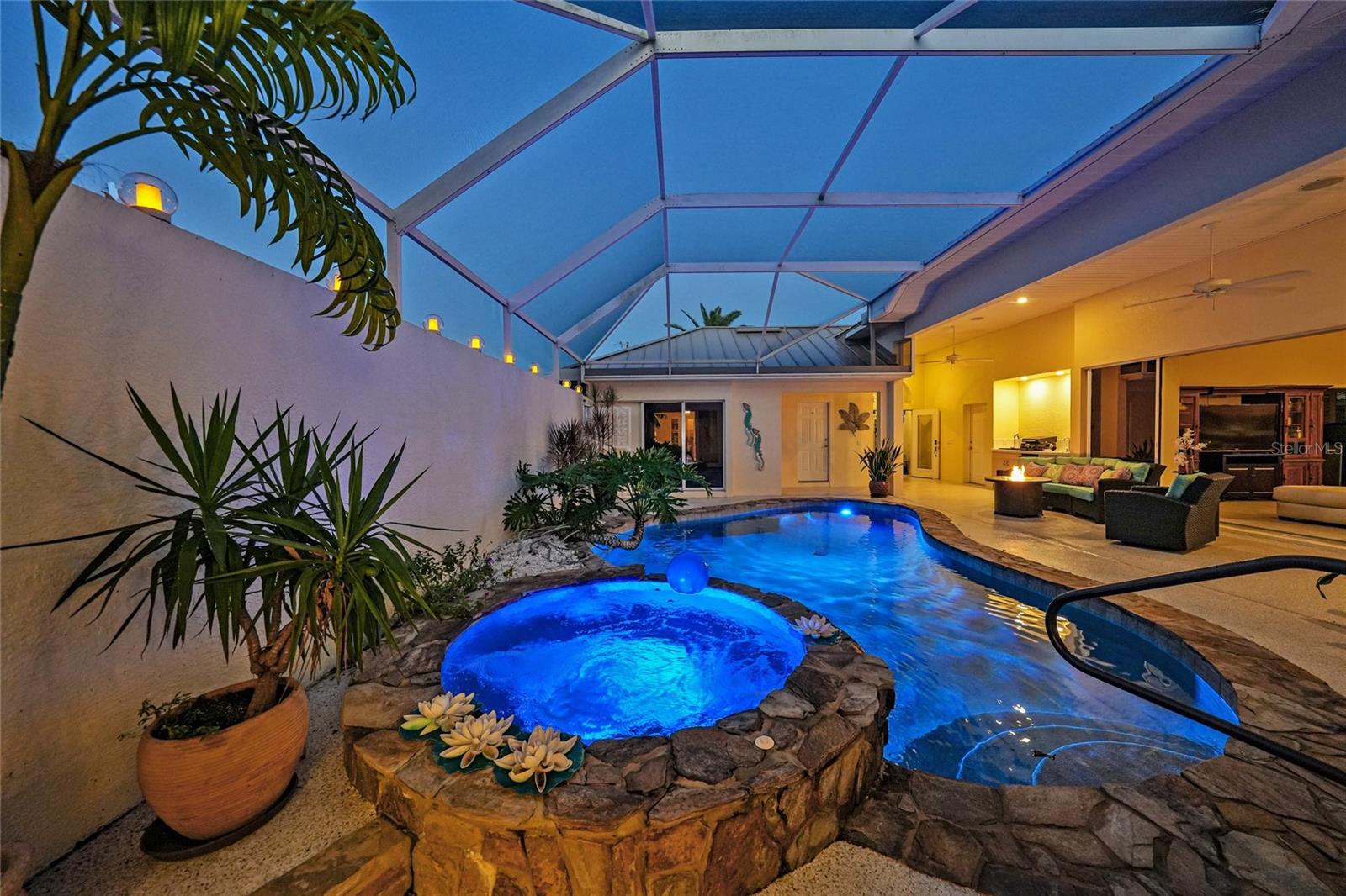 PUNTA GORDA ISLES SEC 23 - Residential