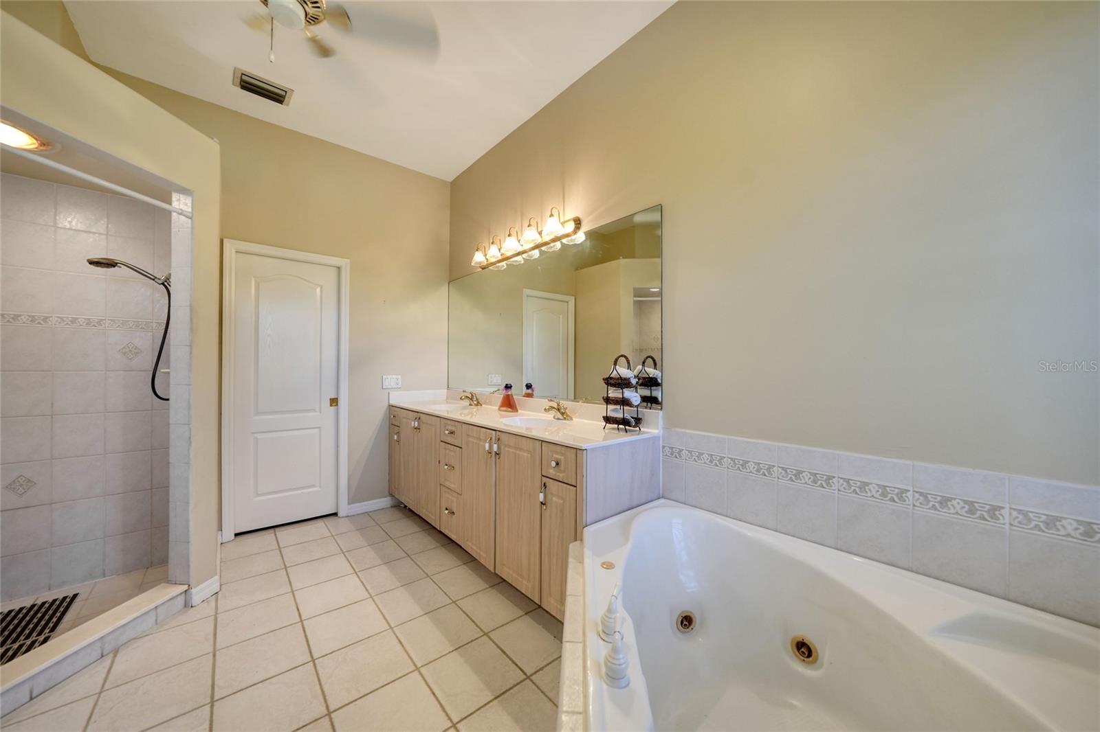 PUNTA GORDA ISLES SEC 23 - Residential