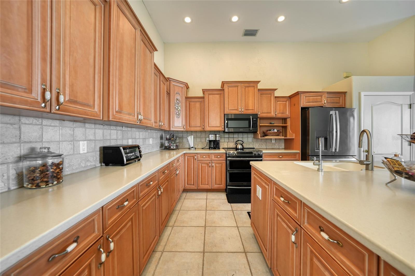 PUNTA GORDA ISLES SEC 23 - Residential