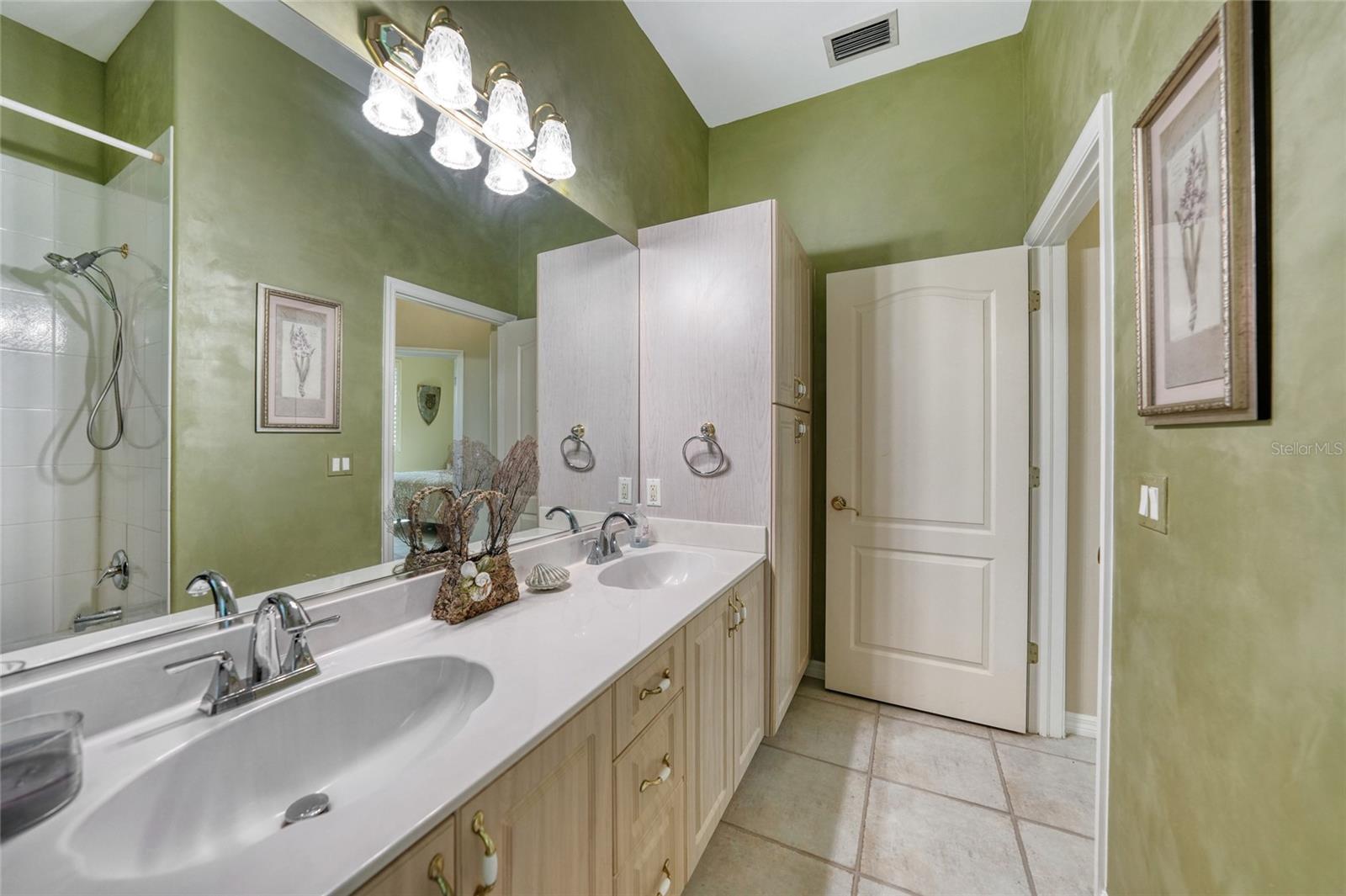 PUNTA GORDA ISLES SEC 23 - Residential