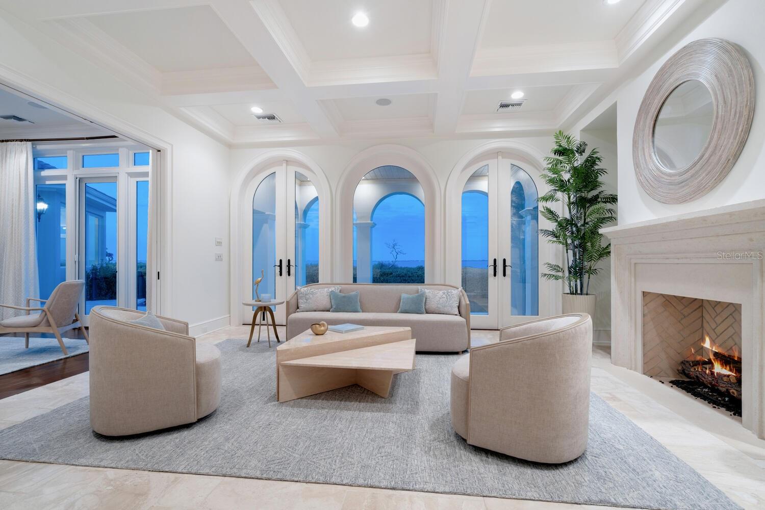 BAY ISLES - Residential