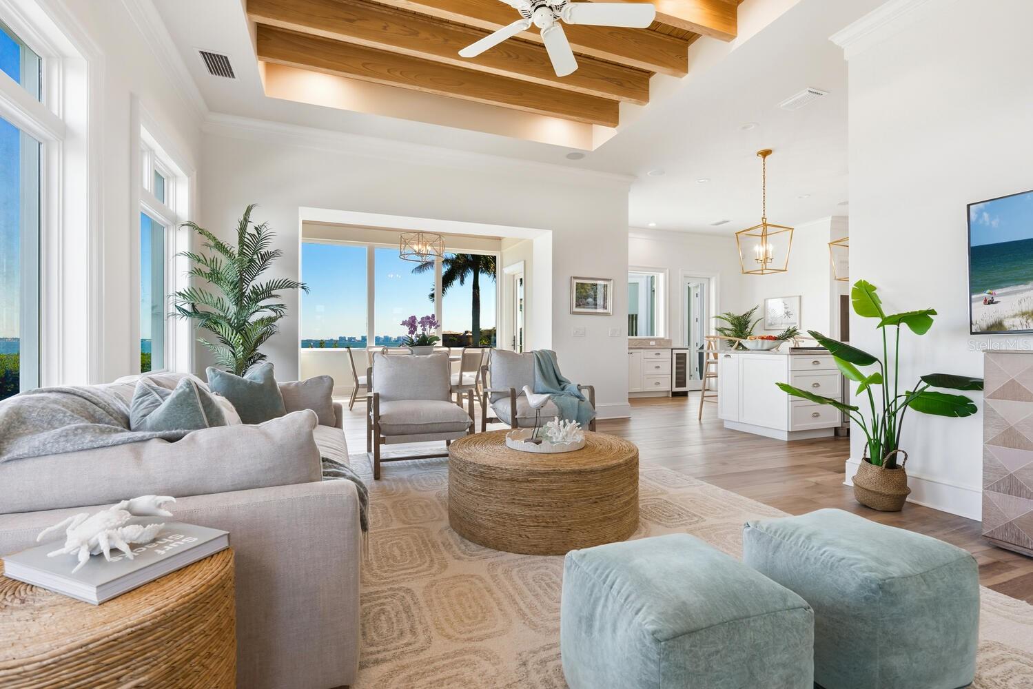 BAY ISLES - Residential