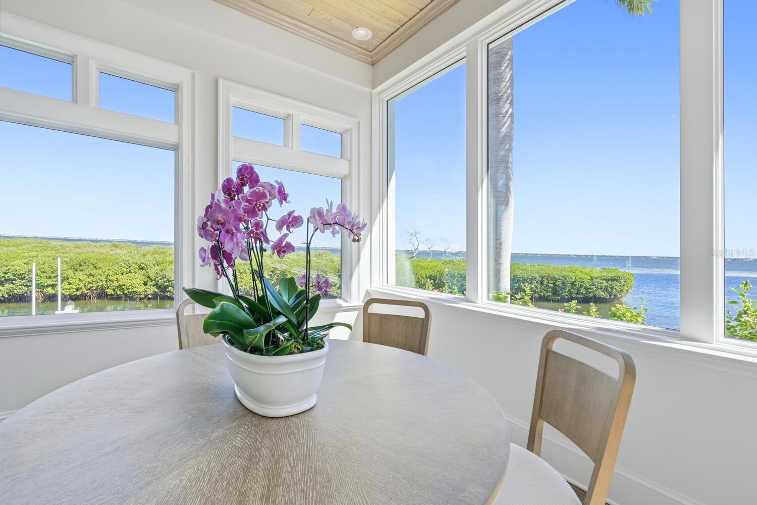 BAY ISLES - Residential