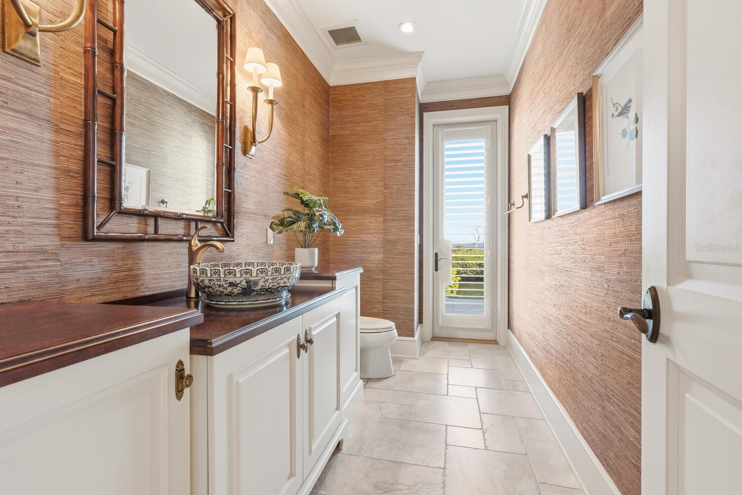 BAY ISLES - Residential