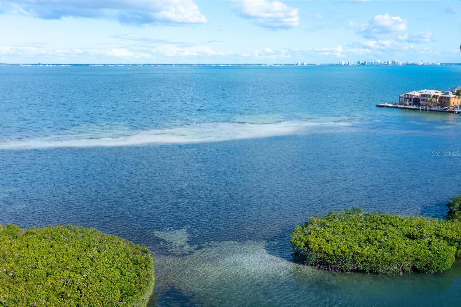 BAY ISLES - Residential