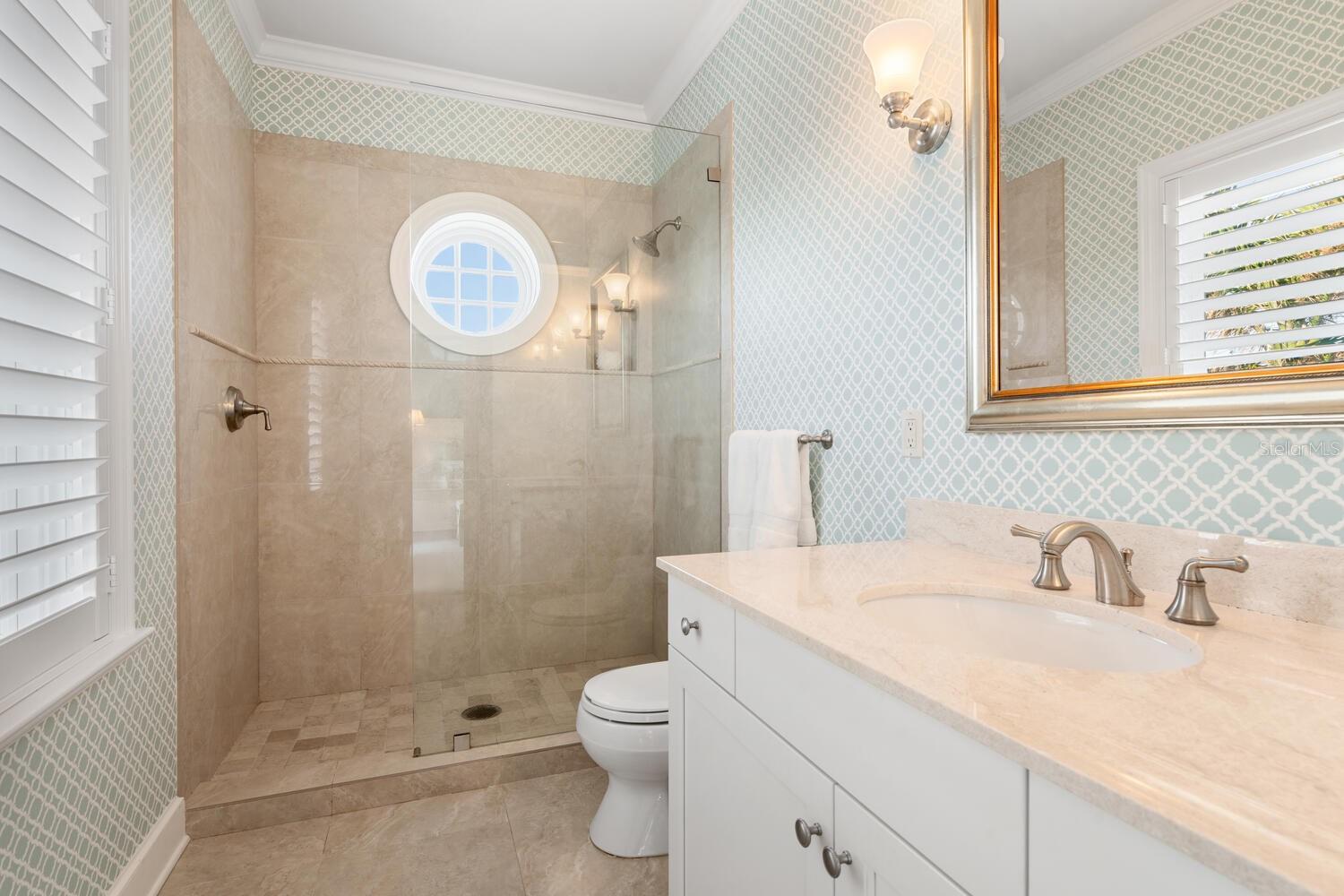 BAY ISLES - Residential