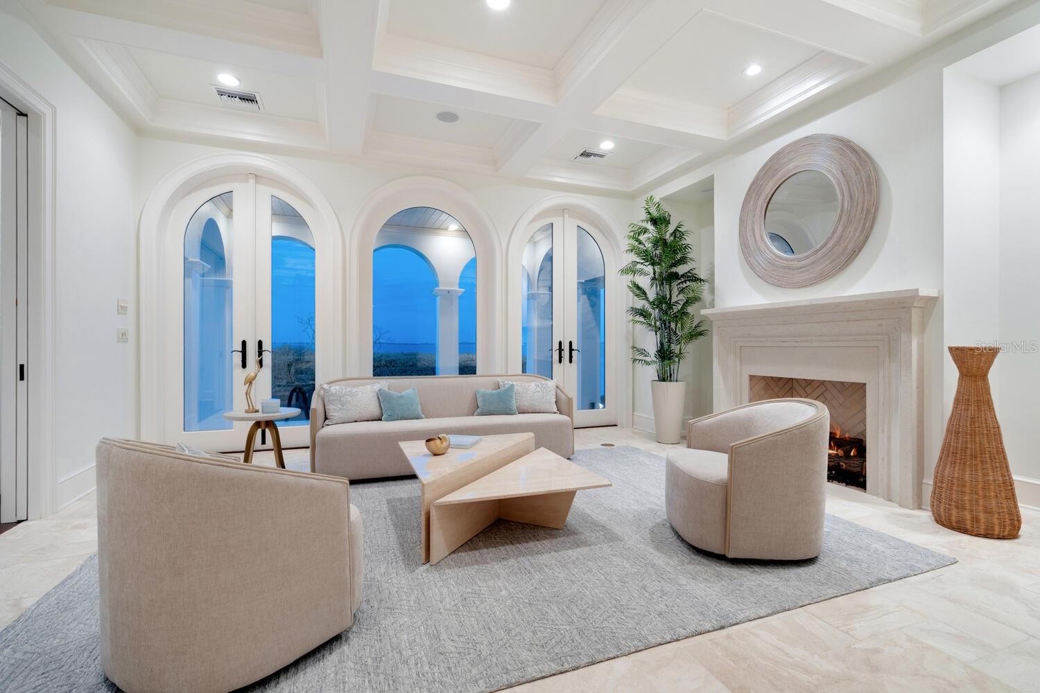 BAY ISLES - Residential