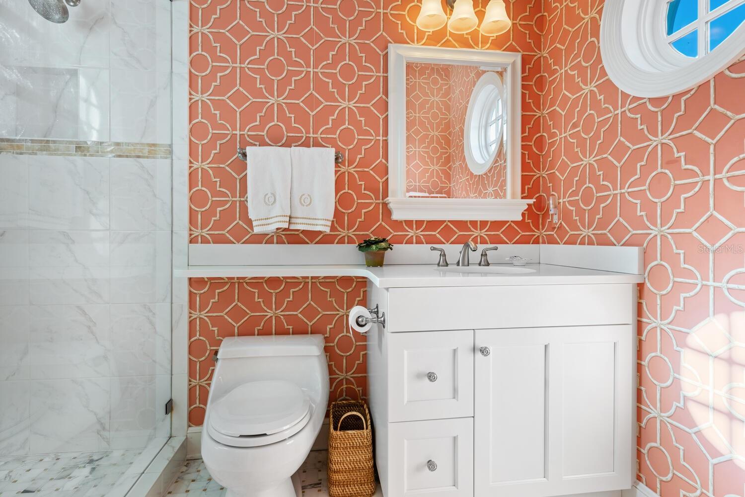 BAY ISLES - Residential