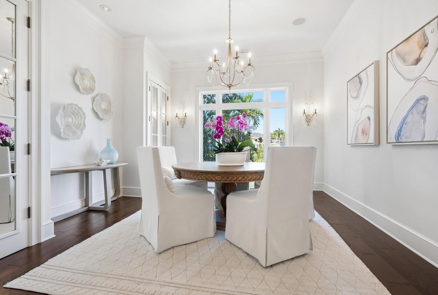 BAY ISLES - Residential