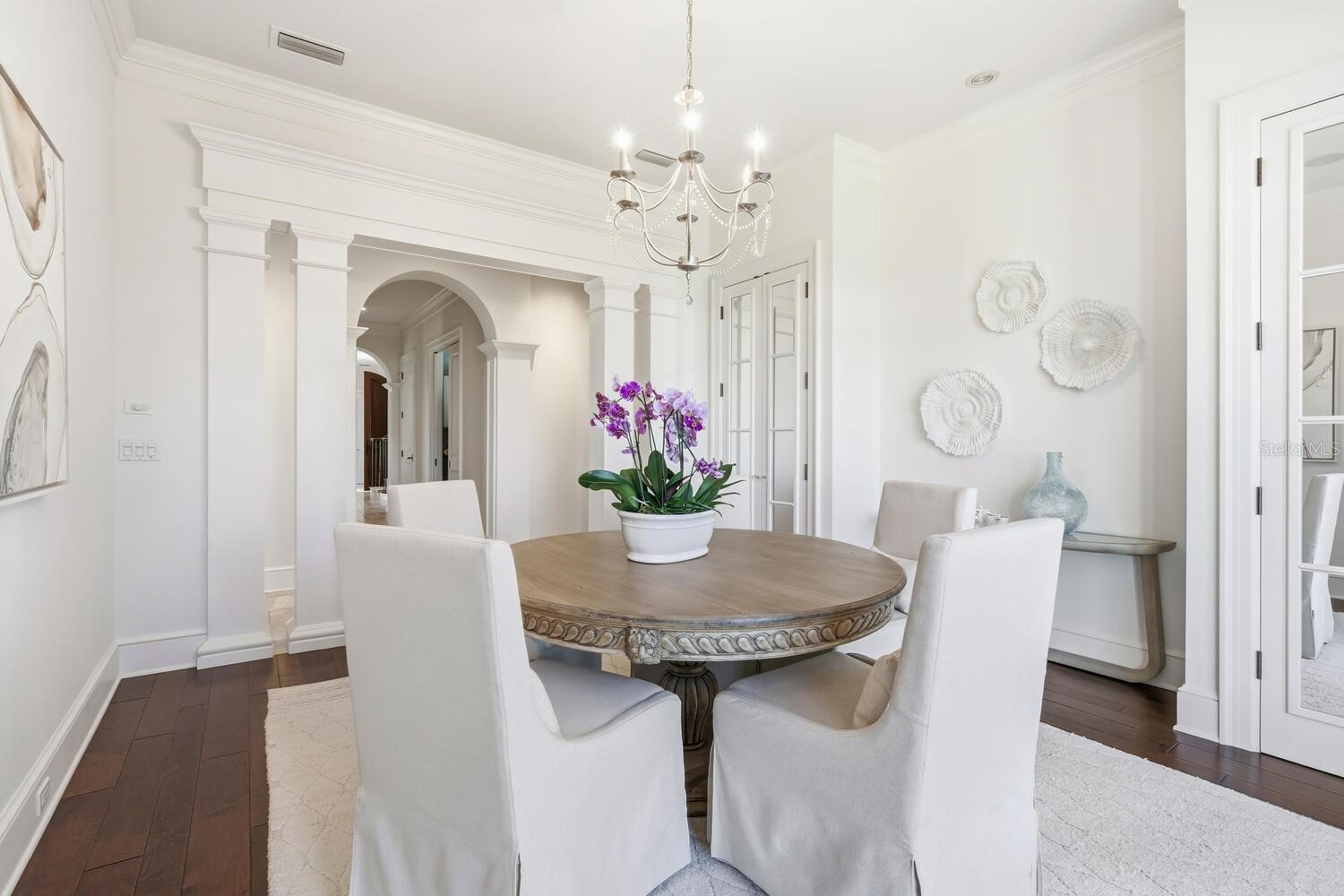 BAY ISLES - Residential