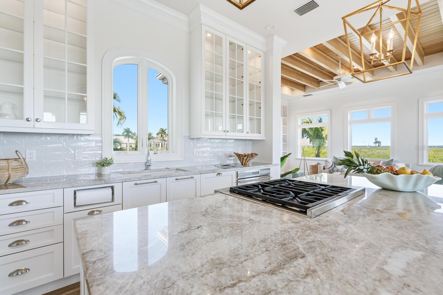 BAY ISLES - Residential