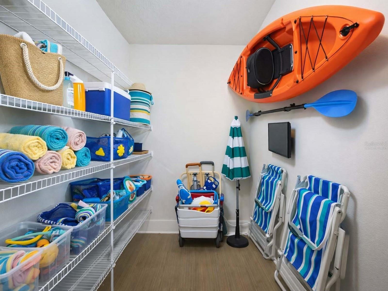 ENCLAVE/LAUREL PARK REP - Residential