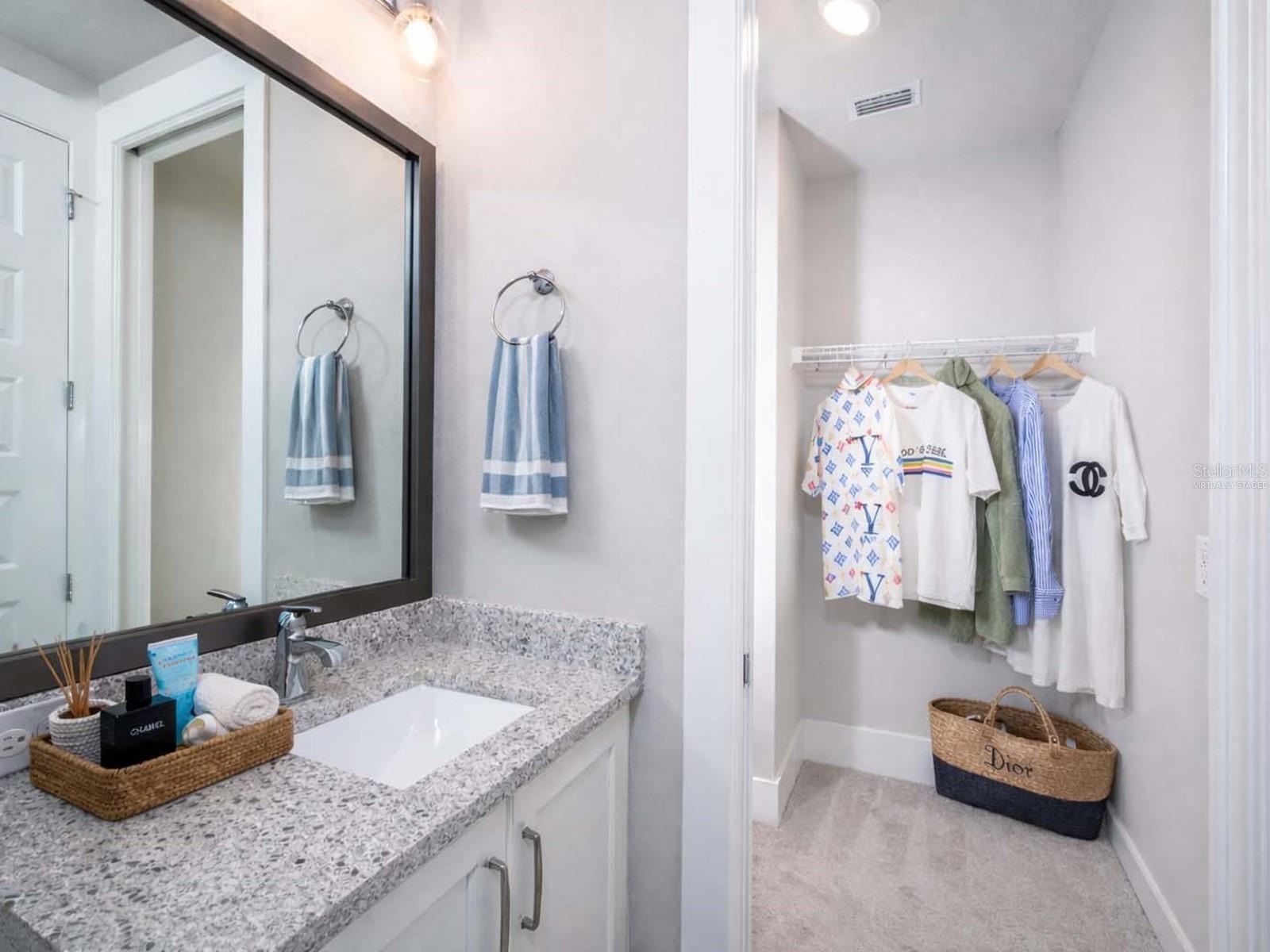 ENCLAVE/LAUREL PARK REP - Residential