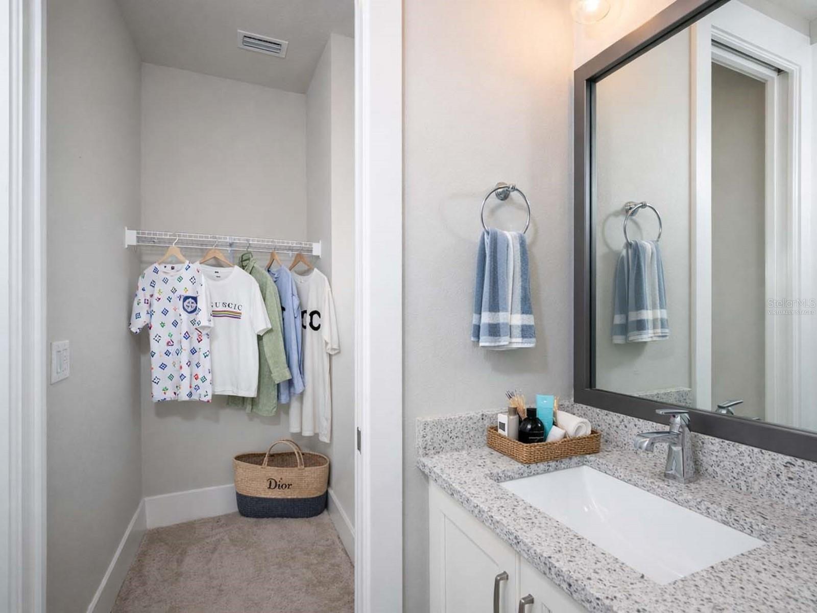 ENCLAVE/LAUREL PARK REP - Residential