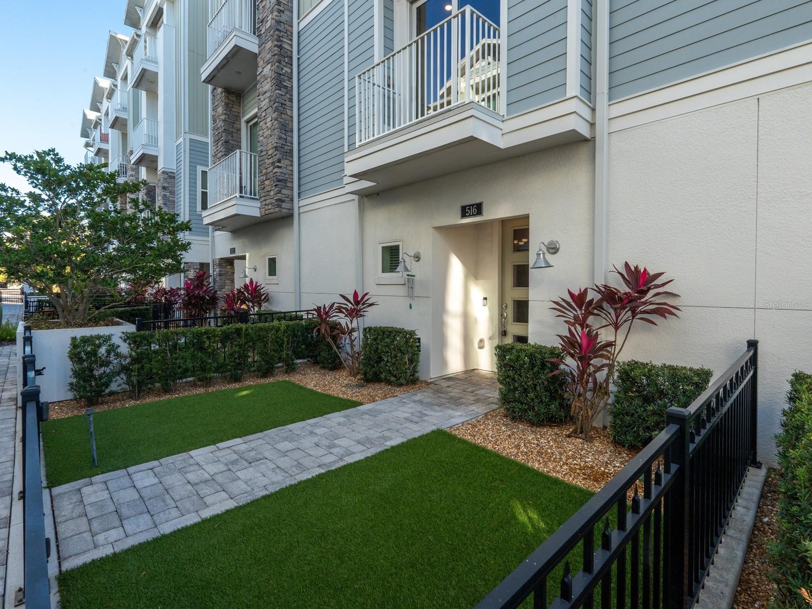 ENCLAVE/LAUREL PARK REP - Residential