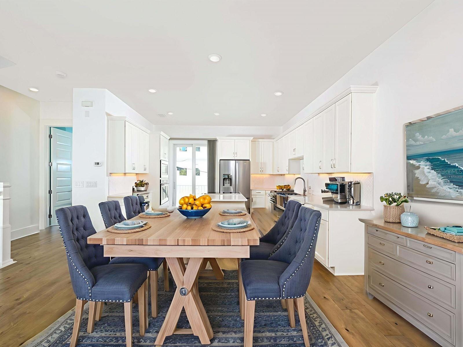 ENCLAVE/LAUREL PARK REP - Residential