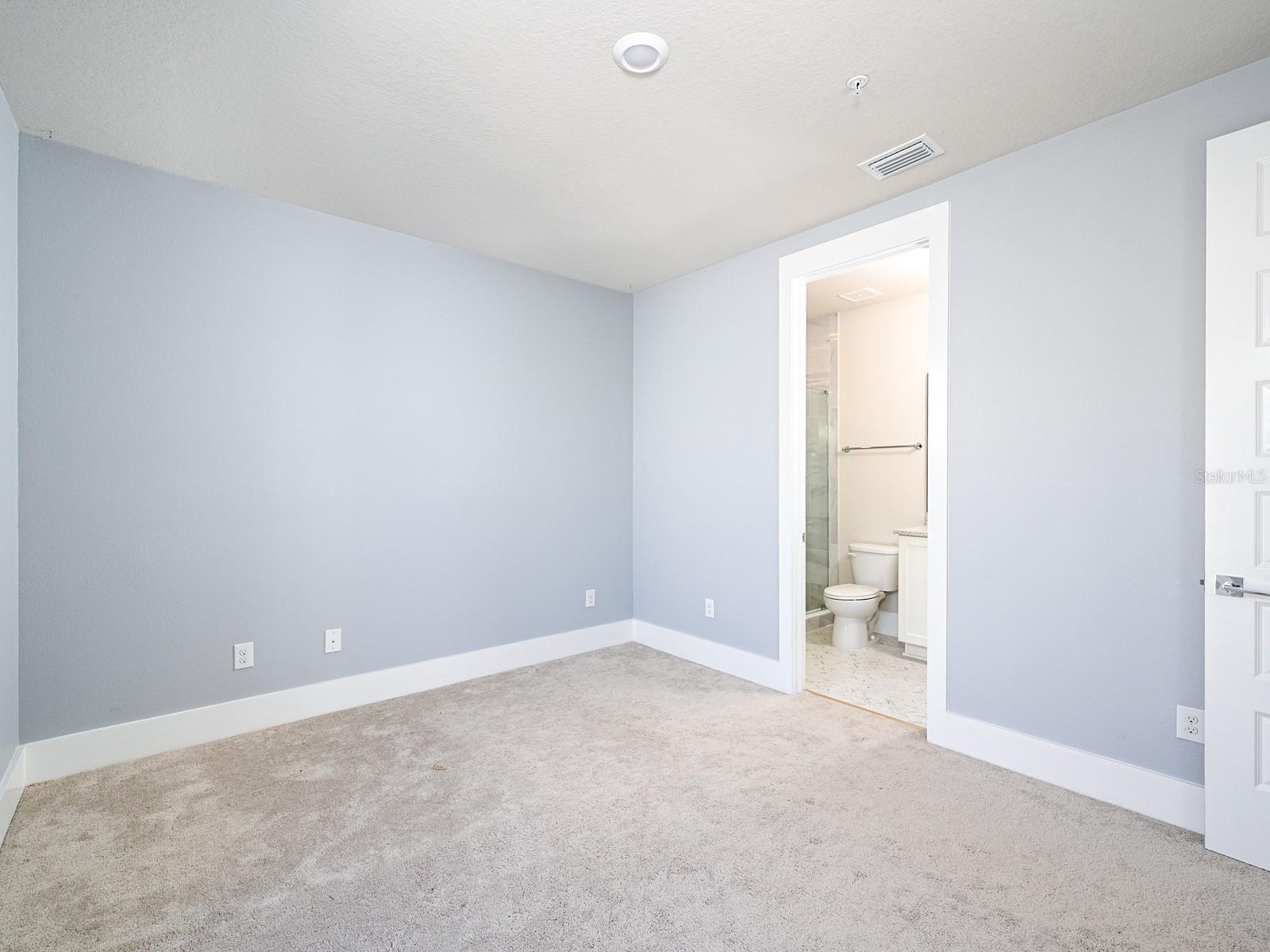 ENCLAVE/LAUREL PARK REP - Residential