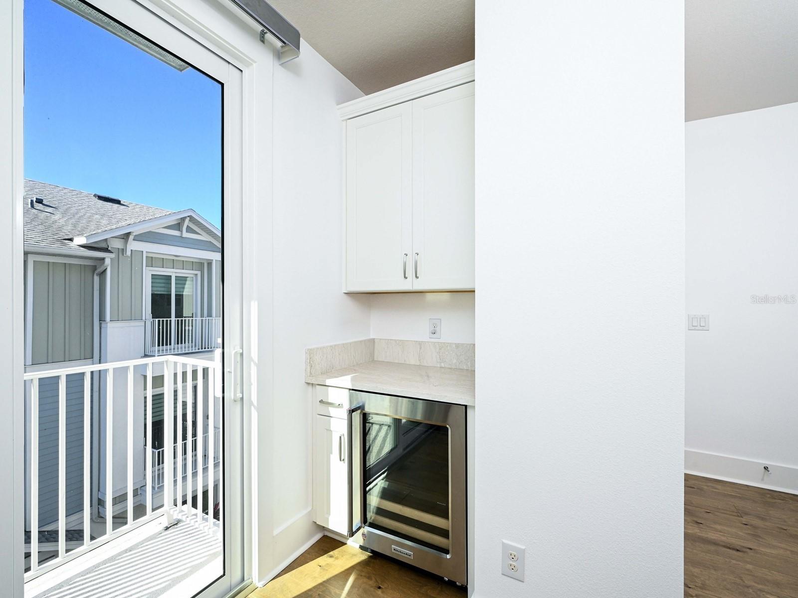 ENCLAVE/LAUREL PARK REP - Residential