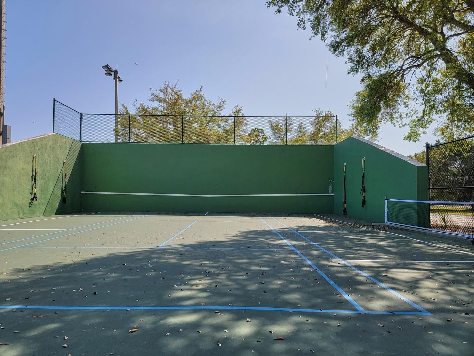 ENCLAVE/LAUREL PARK REP - Residential