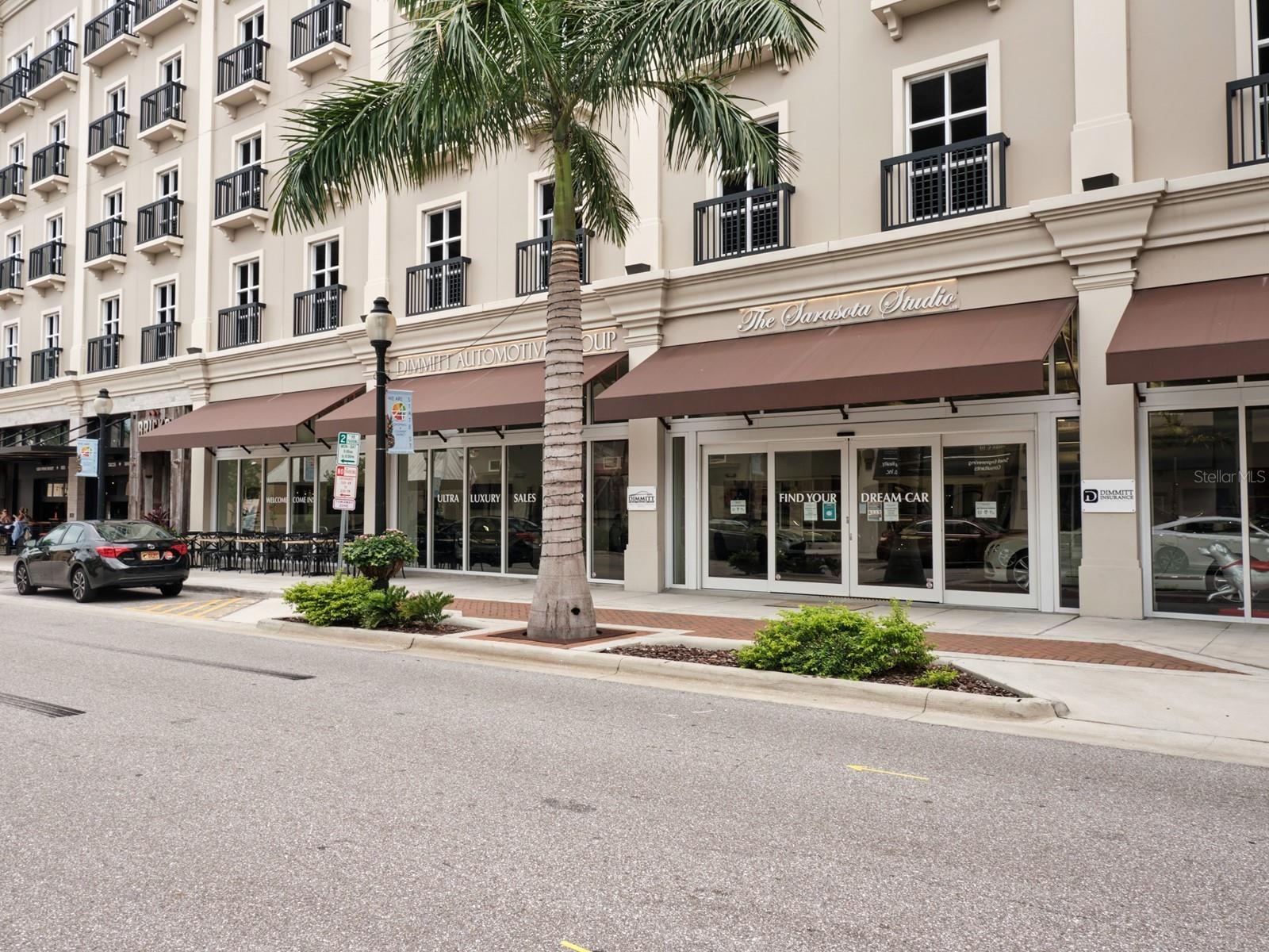 ENCLAVE/LAUREL PARK REP - Residential