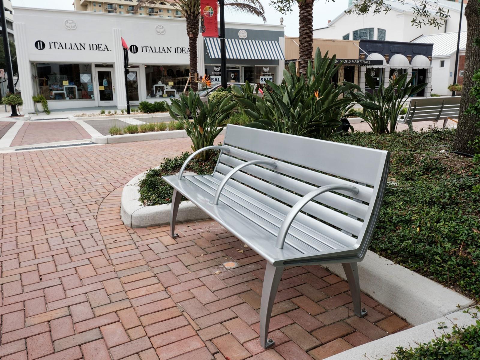 ENCLAVE/LAUREL PARK REP - Residential